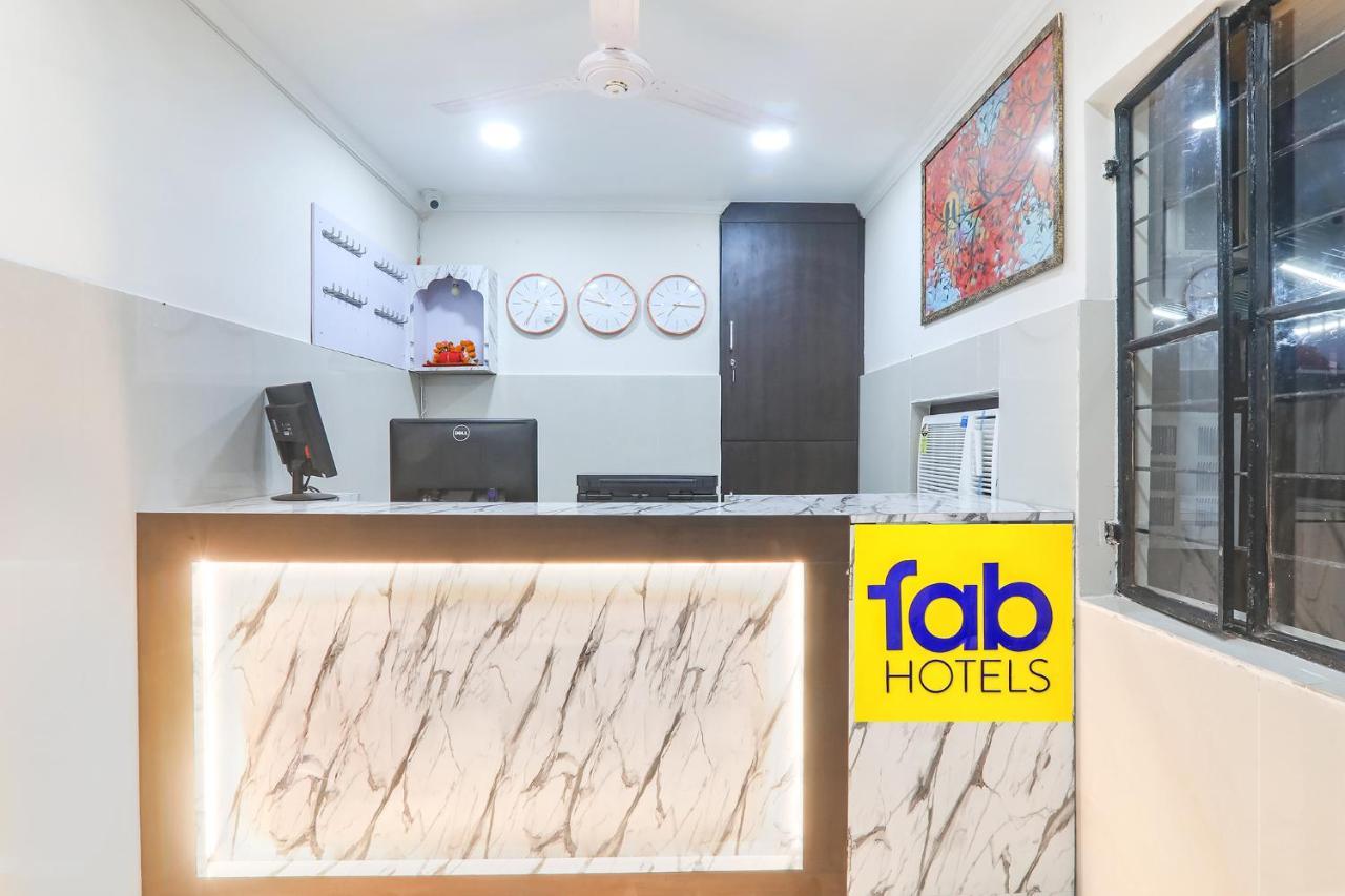 Fabhotel Shyam Inn カーンプル エクステリア 写真