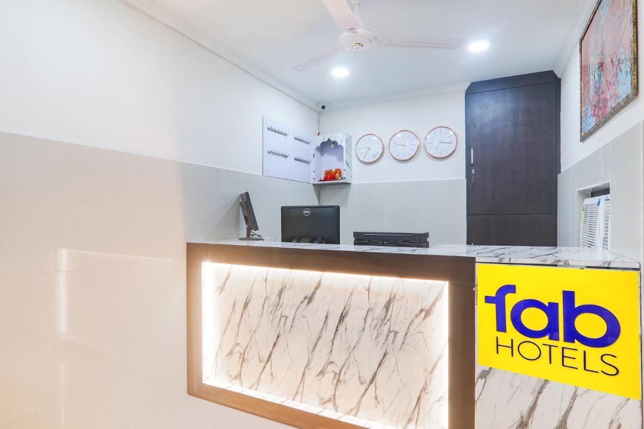 Fabhotel Shyam Inn カーンプル エクステリア 写真